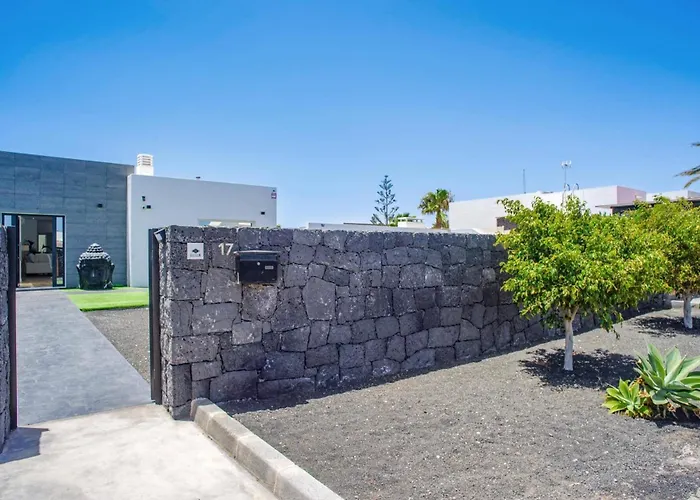 Bolboreta By Villa Teguise (Lanzarote)